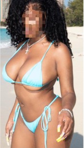 MULATA GUAPETONA CACHONDA FIESTERA GUARRA EN  BEAS