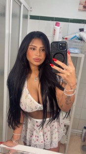 MORENITA BRASILEñA FESTEIRA