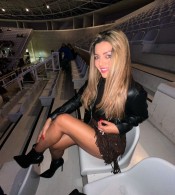 BELLEZA PIBON COMPLETA...TE DARE LO QUE NECESITAS.