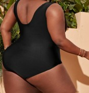 ARDIENTE  Y FOGOSA TE ENCANTARA MI FRANCES Y TAMBIéN ME GUSTA LA FIESTA