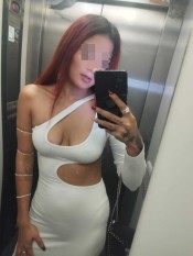 TEEN VENEZOLANA MUY CALIENTE PELIRROJA
