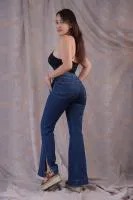 CACHONDA, FIESTERA Y GOLOSA