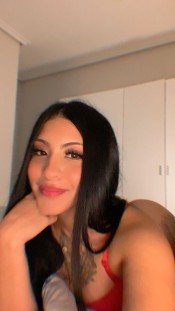 HERMOSA JOVENCITA CACHONDA FIESTERA