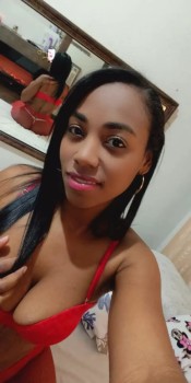 ARDIENTE JOVENCITA COLOMBIANA ZORRA Y NINFÓMANA