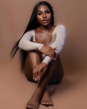 LATINA ARDIENTE PRIMERA VEZ EN LOGROñO