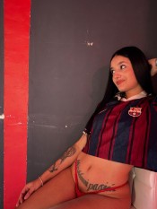 MUJER COMPLACIENTE SIN LIMITES EN LA CAMA