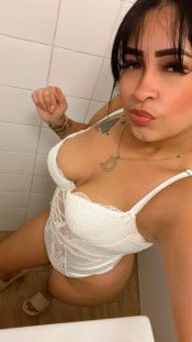 SCORT CARIÑOSA Y MODELO