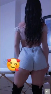 ESPAñOLA COMPLETA ADICTA A LA FIESTA Y A TI