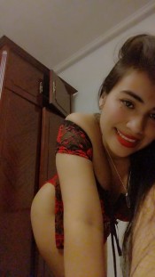 NIÑATA FIESTERA Y CHUPONA CAÑERA DELGADITA GUAPISIMA