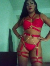 HERMOSA TRANS MUY MAJA GARGANTA PROFUNDA