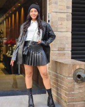 THALIA LAS AMERICAS. VEN Y GOZAMOS HASTA QUE TE CORRAS RICO