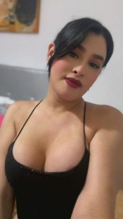 VIANKA POLLONA EN VALENCIA Y FIESTERA A TOPE