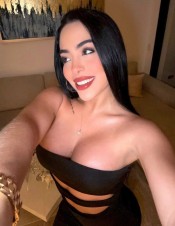 CACHONDA RECIÉN LLEGADA SIN LÍMITES