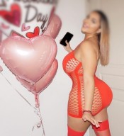 YASMINA, TU PUTA ARDIENTE, FIESTERA...