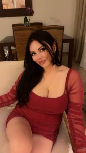 SENSUAL Y IRRESISTIBLE MóNICA ESTá ESPERANDO A TI!