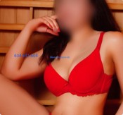 CAROLINA LACTANTE LECHE A CHORROS