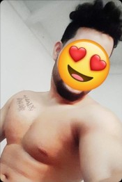 JOVENCITO DOMINICANO GUAPÍSIMO RECIÉN LLEGADO