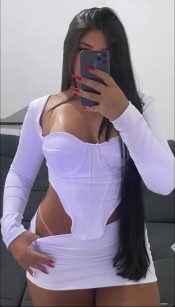 *BRASILEÑA RECIEN LLEGADA BROZEADA CACHONDA *