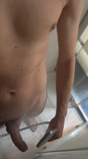 ESPAÑOL VERSATIL DE LUJO CON ARMA MUY DURA