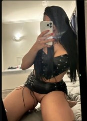 IMPLICADA VICIOSA CON GANAS DE HACER DE TODO