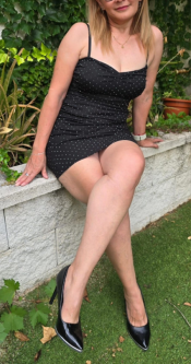 RUBIA MADURITA MUY CACHONDA EN TRES OLIVOS