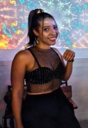 JOVENCITA GUARRA CON GANAS DE FOLLAR 24/7