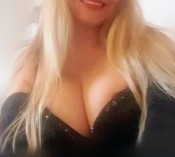 LA REINA DE LA MAMADA!