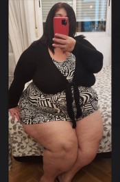 ME CORRO A CHORROS SI ME FOLLAN DURO