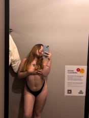 ESCRíBEME, QUIERO QUITARME LAS GANAS :(