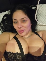 CARLOT VINEPOR, ESPAñOLA EN GRANADA, 25 AñOS. FOTOS REALES.