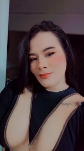 COLOMBIANA RESIEN LLEGADA AMOROSA