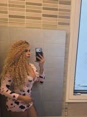 ENTRENADOR PERSONAL CON MUCHA LECHE