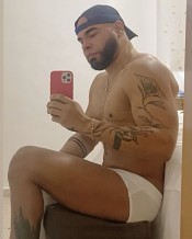 MATIAS CHICO LATINO DE PASO POR TÚ UNOS DÍAS POR D