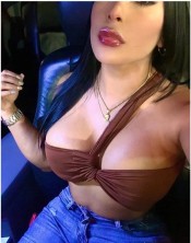 NOVEDAD GARGANTA PROFUNDA , ARDIENTE NINFÓMANA GRIEGO  A TOPE