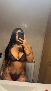 HERMOSA SEXY Y CALIENTE