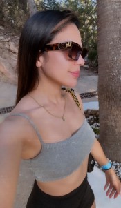 LATINA JOVENCITA GUAPISIMA AUTENTICA TEEN REGRESO