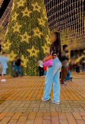 CHICA DISCRETA Y DISPONIBLE PARA TI