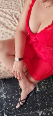 MUJER COMPLACIENTE DISPUESTA AL PLACER EN VINAROS