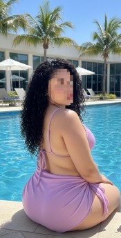 LEIDY VENEZOLANA CON PANCITA CACHONDA