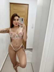 EN CARABANCHEL ENCANTADORA FOGOSA DESEOSA DE SEXO