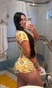 BRASILEñA CARIñOSA BELLíSIMA