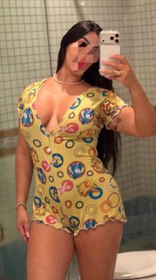 BRASILEñA FESTEIRA CARIñOSA