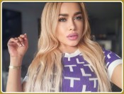 SARA. CALIENTE LATINA INOLVIDABLE. SUPER NOVEDAD