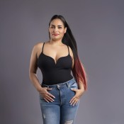 ME VOY TOCANDO MIENTRAS TU VIENES