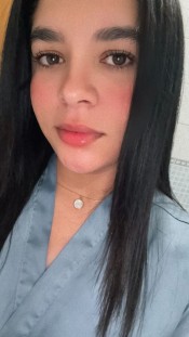 TOP LATINA VALENTINA