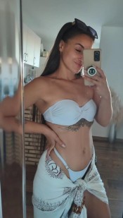 LARA TIERNA Y ARDIENTE ESPAÑOLA EN COLLBLANC