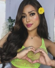 NAUGHTY TRANS VERY SLUT