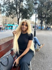 TRANS MUY TRAVIESA Y COMPLACIENTE