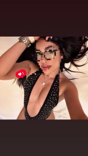 DANIELA EN TU ZONA CACHONDITA