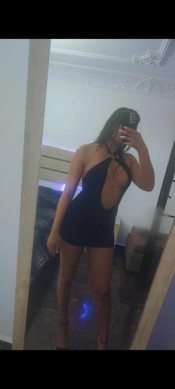 JOVEN  DE 20 AÑOS FIESTERA ESPAÑOLA CALIENTE EN RUBI